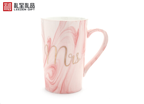 公司年會送員工的禮品